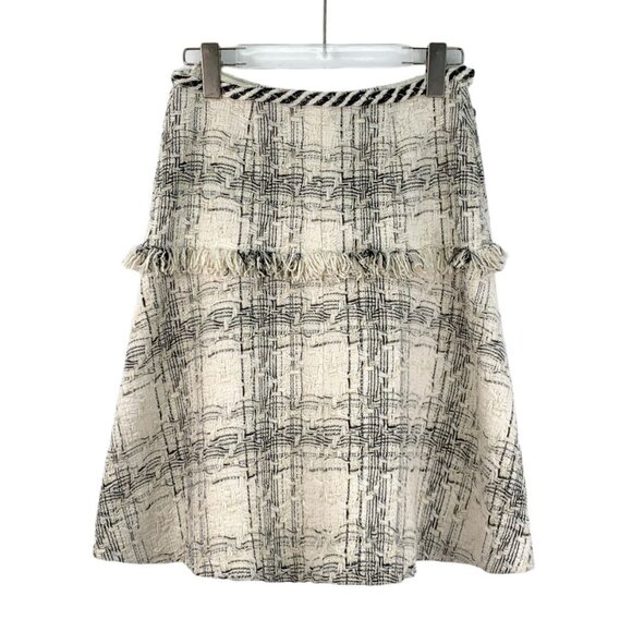 Chanel Beige Tweed Skirt With Braided Trim & Tassel Detail Size 34 Wool Blend Ma - Picture 2 of 8